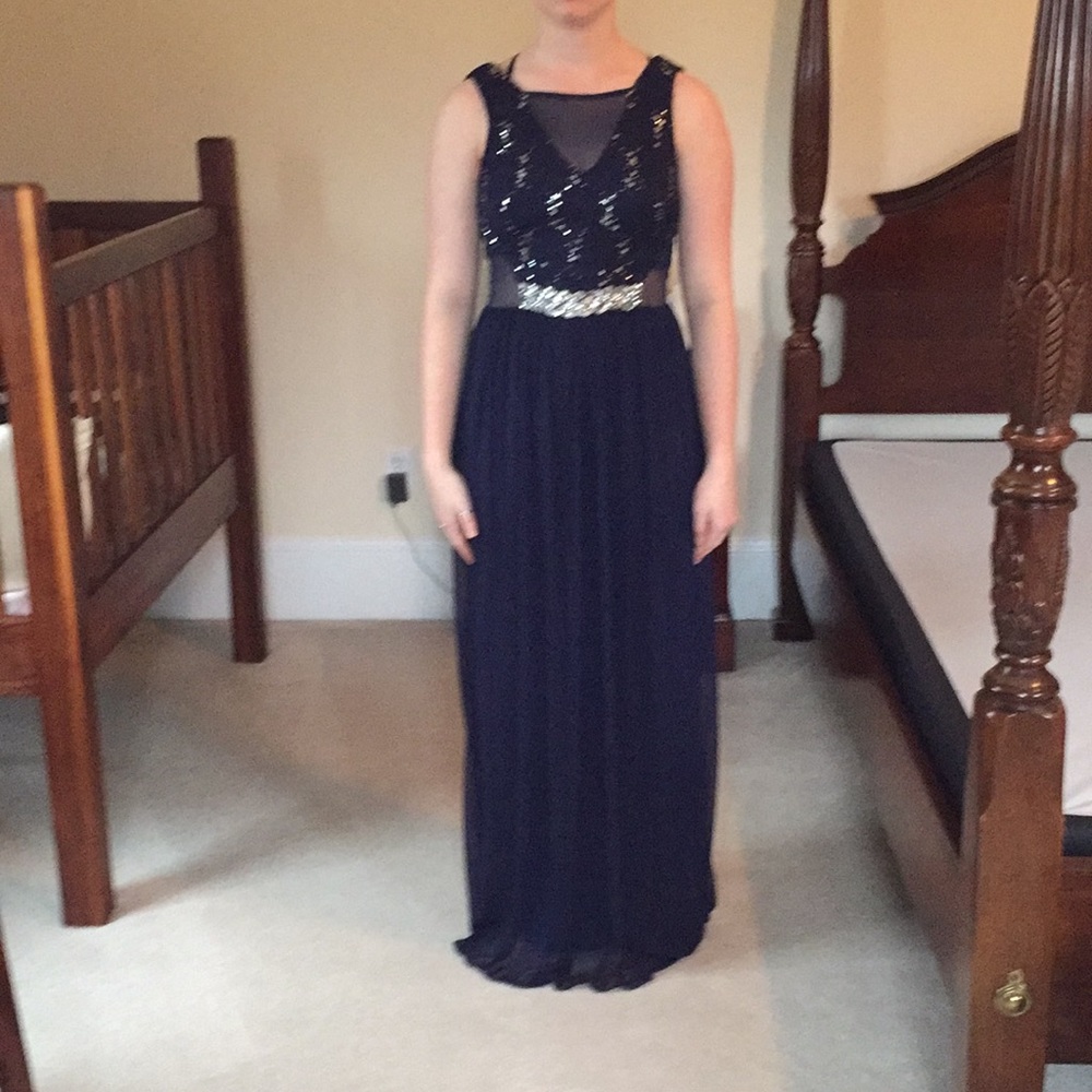 Evening gown/ prom dress